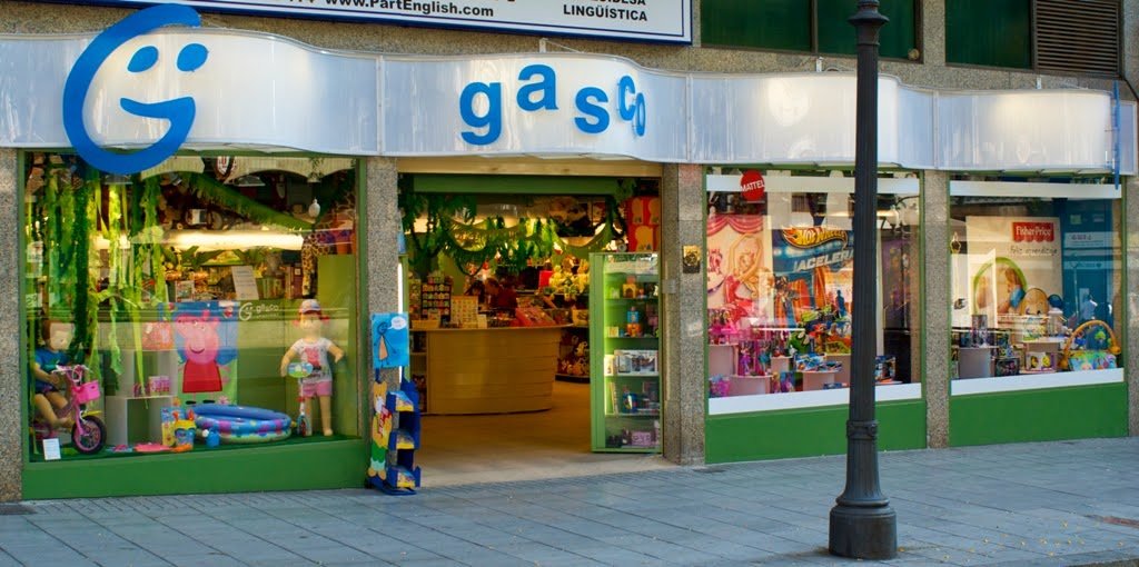 Gaudeix de la teva targeta Gasco. Consulta a la teva botiga Gasco! + info: goo.gl/YQRL9D