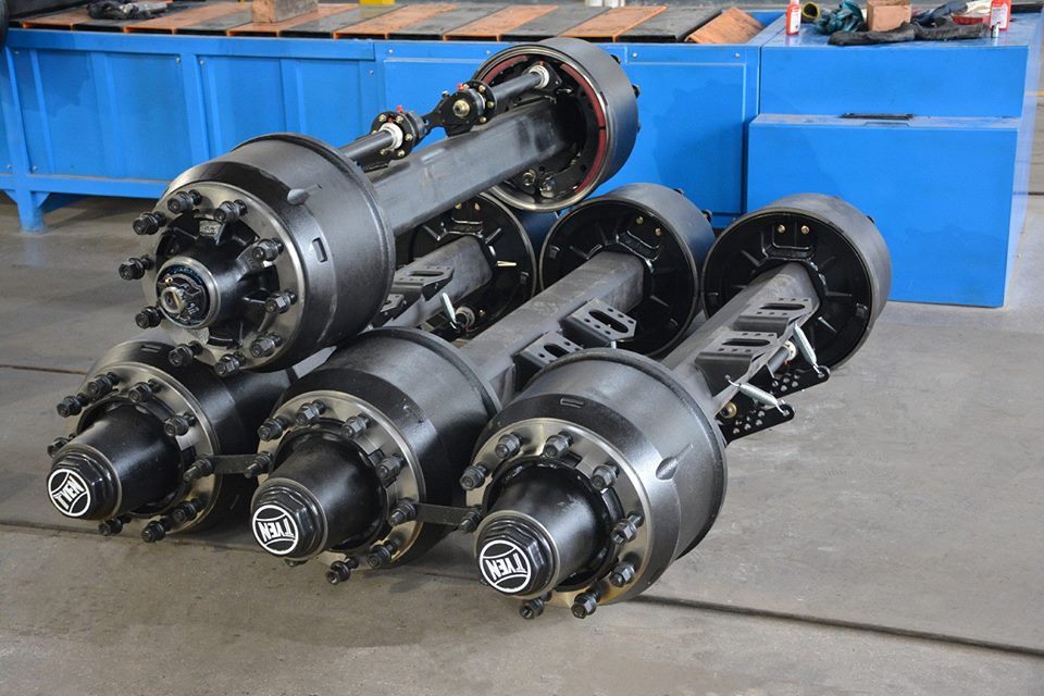 Rubywu1769's tweet image. American /German type axle,suspension:
brake drum warranty:100,000kms                       
axle beam warranty:2 year 
axle warranty:1 year