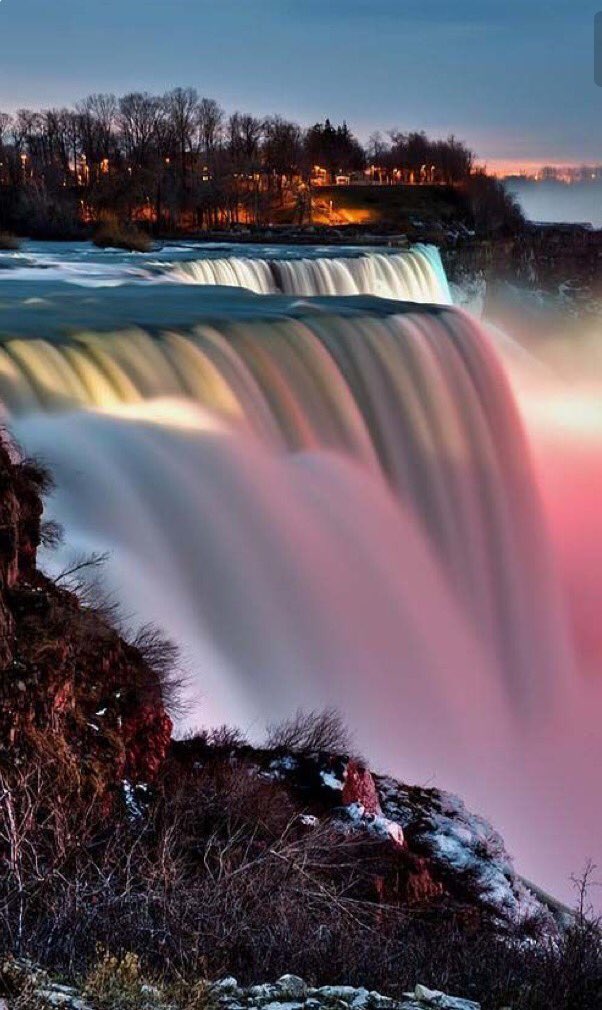 staticanzoni's tweet image. Stiamo insieme da un po'
Stiamo crescendo più forti ogni giorno
Fa sentire così bene e non ci sono dubbi
Starò con te