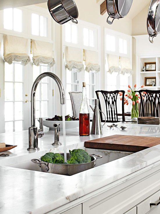 Houston_Carpets's tweet image. 12 Great Kitchen Island Ideas. Read more here: ow.ly/wRUn30dzlO0
#HoustonCustomCarpets #Kitchen #Remodel #Island #Houston #Kingwood