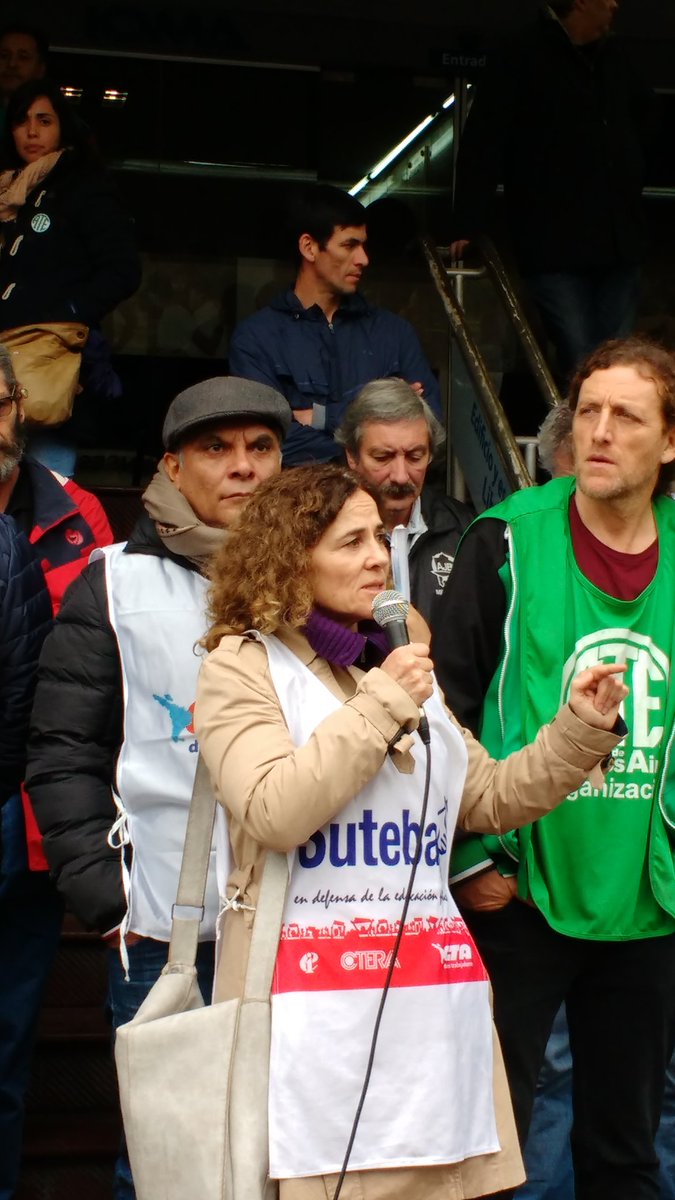 SUTEBAProvincia's tweet image. Radio abierta #IOMA #NoAlDesfinanciamiento. Mariana Molteni SEC. Salud SUTEBA. @RobiBaradel @telefenoticias @cronicaweb @C5N