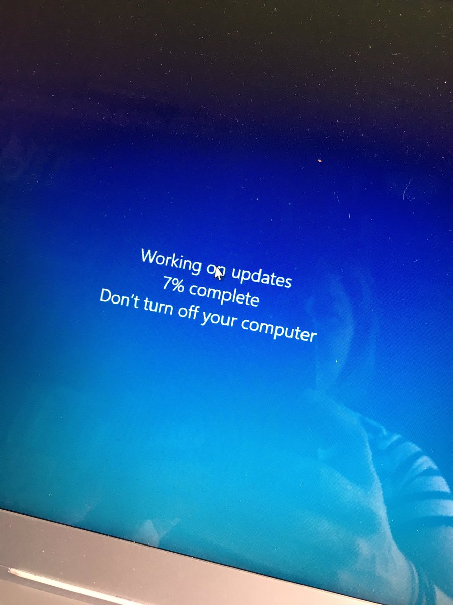 BabySwimExpert's tweet image. When you want to grab half hours work in between being a taxi driver for the kids! 😡 #Windows #anotherupdate