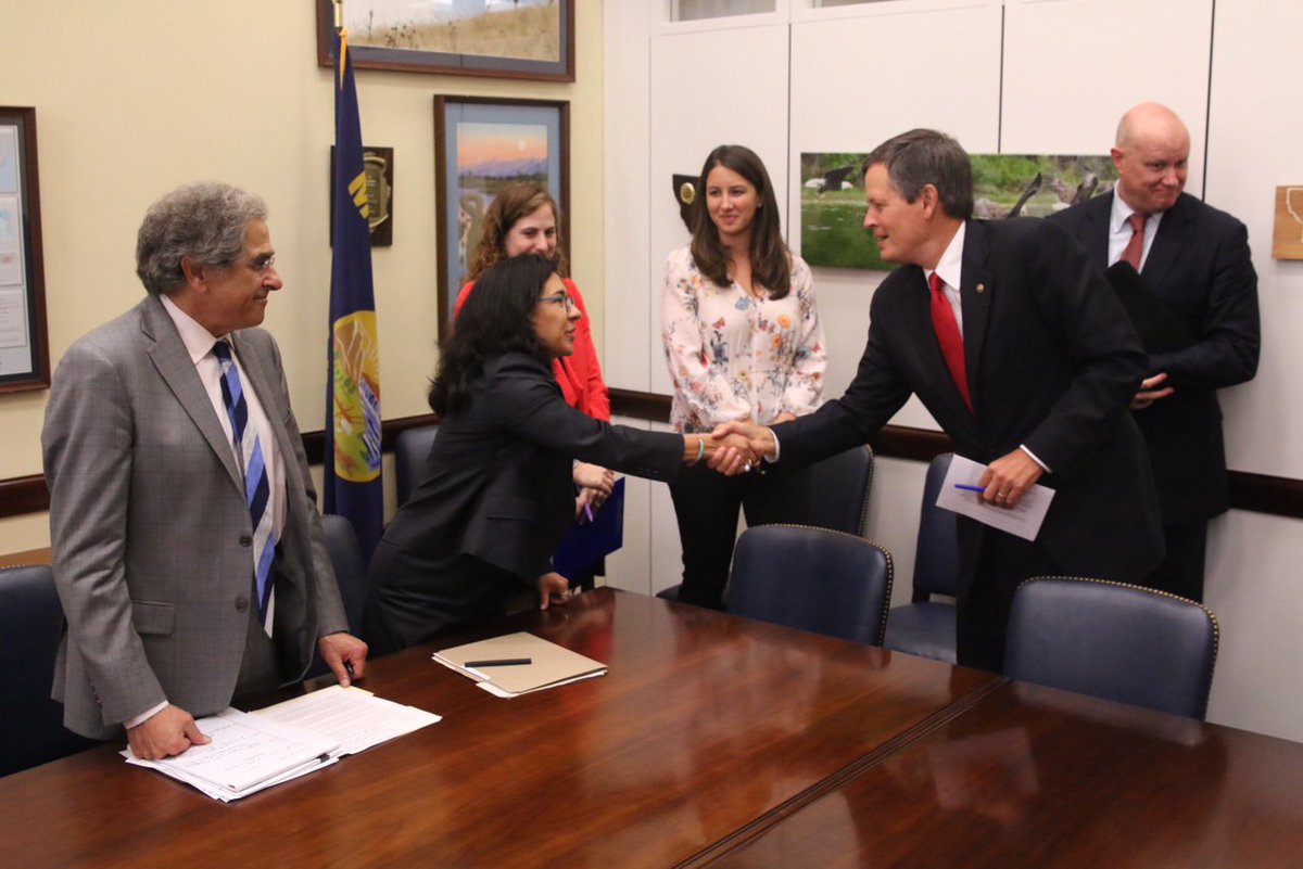 APApsychiatric's tweet image. Leadership from our 6 orgs, representing 560,000+ doctors, met with @SteveDaines re: harmful #HealthcareBill. #Docs4Coverage #ExpertsAgree