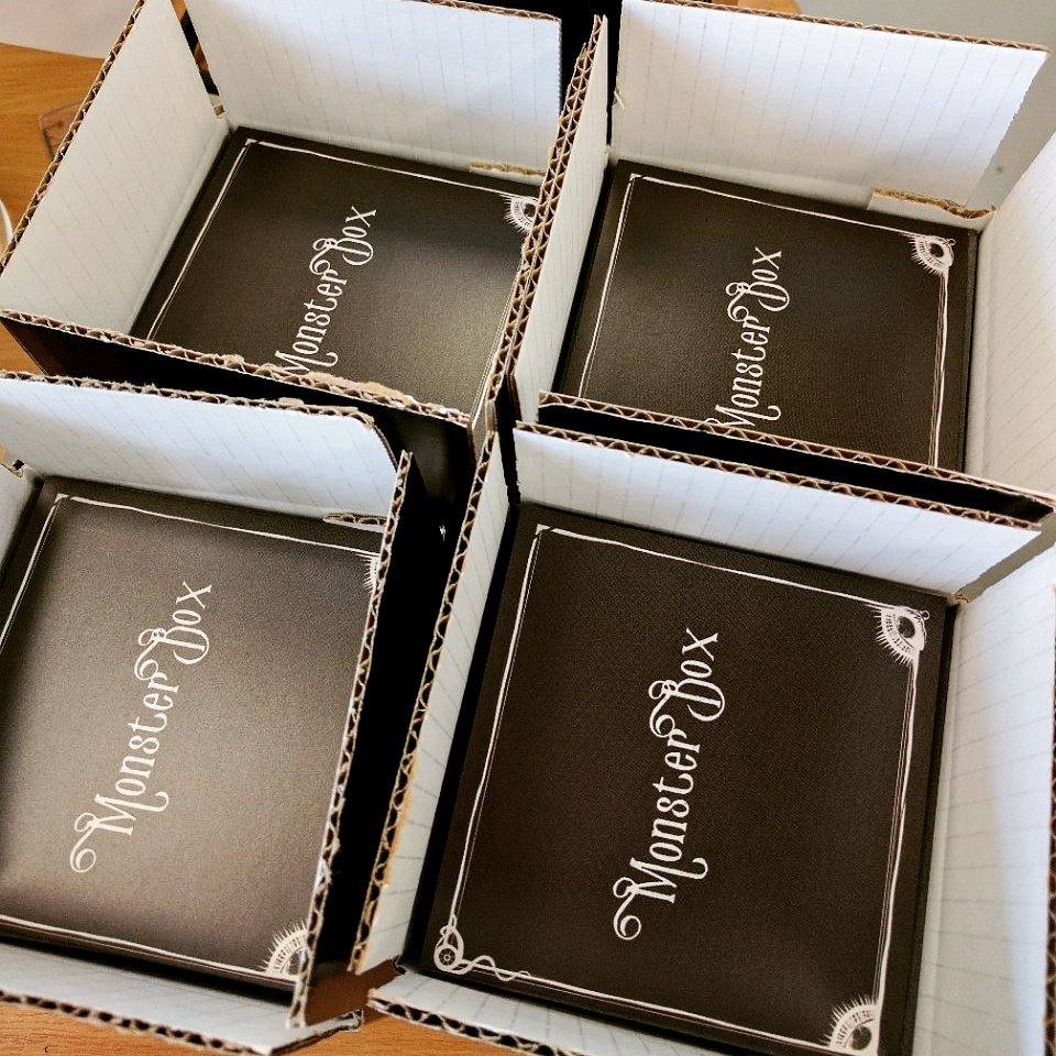 MonstrousBoxes's tweet image. And they&apos;re all ready to go off! The Bestiary Cards finally arrived and now each box is all packaged up and ready to go into the mail. #rpg