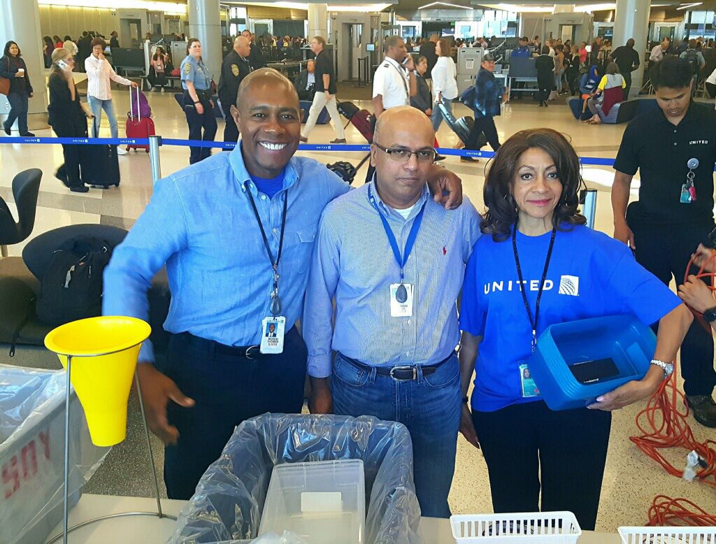 @weareunited @MikeHannaUAL SFO getting ready for the RIse Against Hunger competition Go SFO!! #beingunited