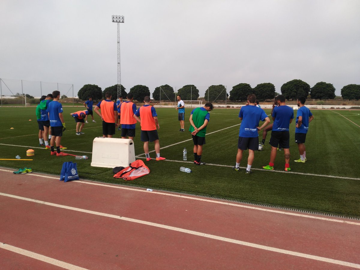 UALDEPORTES tweet media