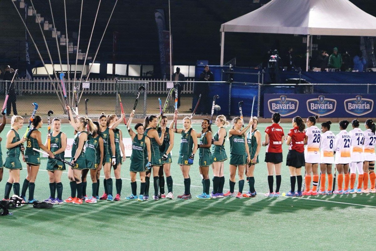 Excited to play next to my #sawsisters tonight against Argentina. 🇿🇦🇦🇷 #HWL2017 <a href="/FIH_Hockey/">International Hockey Federation</a> <a href="/sawomenshockey/">SA Hockey Women</a>