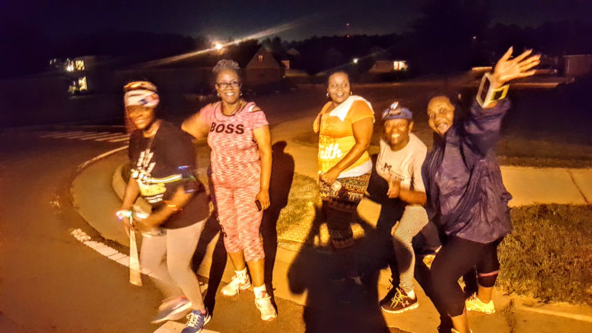 Olliegall's tweet photo. #TGBATG @GirlTrek #4Dark30 2-5miles #WonderfulWildWednesday #FunB4Sun
#JulyRemix Text Tubman to 22828 to sign up for #GirlTrek #Trek4U https://t.co/iBvMlCh3pS