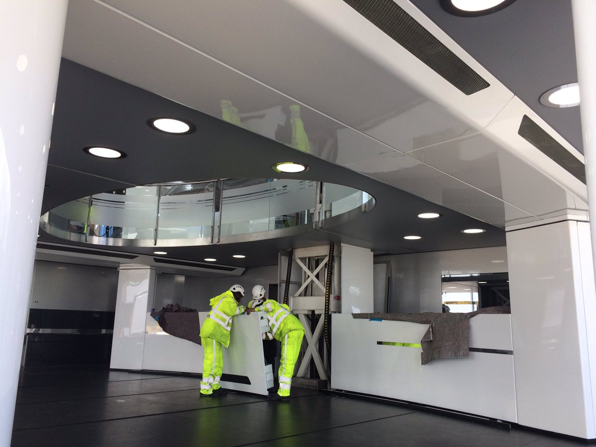 JonnyOstrowski's tweet photo. 12:34hrs Fixtures & fittings going in #oneabsoluteteam @McLarenF1 https://t.co/tpLtOZcsIk