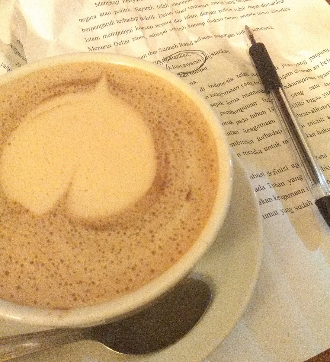 Buat ngilangin penak sejenak bareng kawan kawan