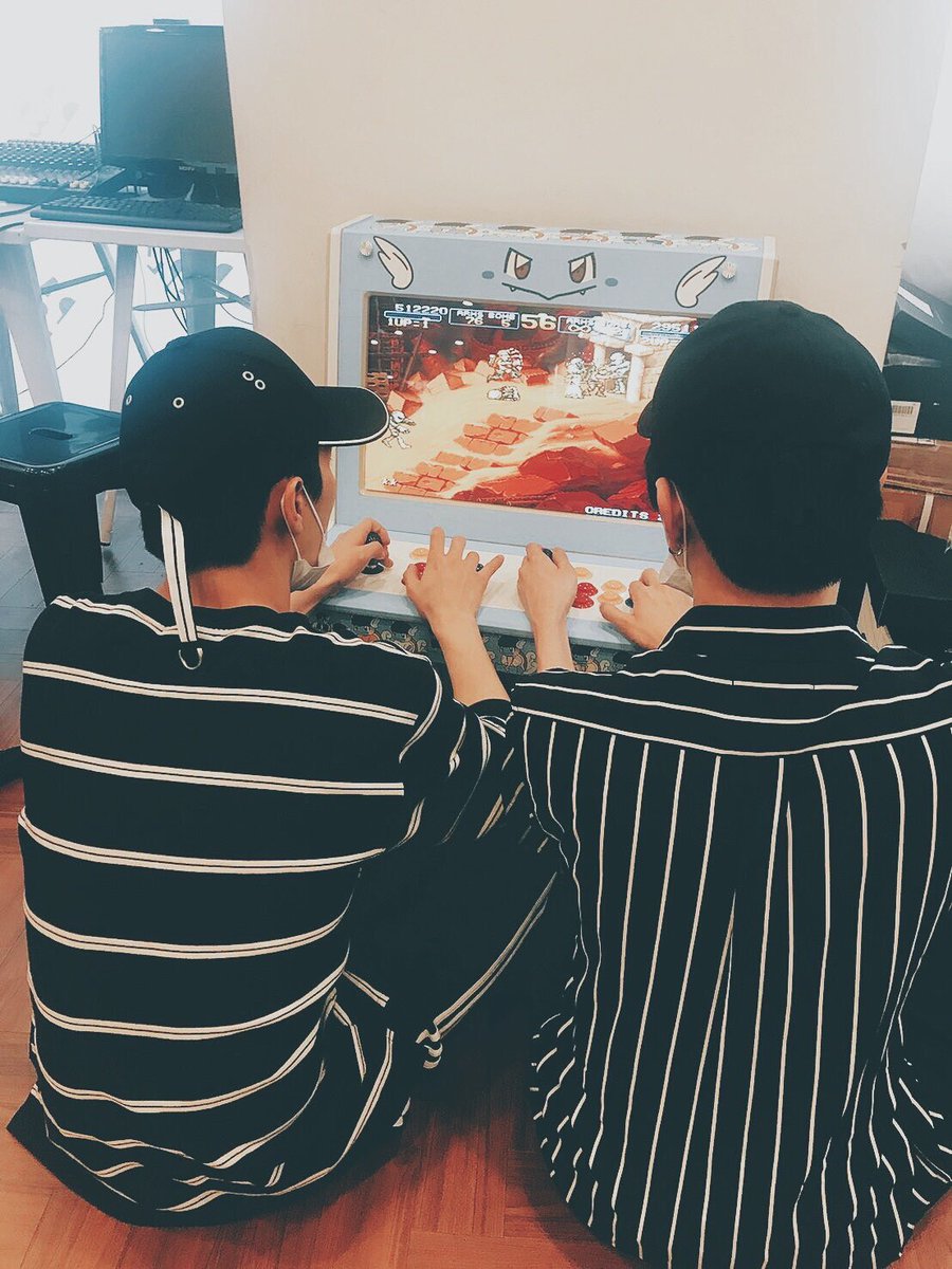 yourocean_JR's tweet photo. ���현아😭😭😭😭😭😭😭😭😭😭😭😭😭😭😭😭😭😭😭 진짜 종현아 ㅠㅠㅜㅜㅜㅡㅜㅠㅜㅠㅠㅜㅜㅜㅜㅜ 종현아ㅜㅜㅜㅜㅜㅜㅜㅜㅡㅠㅠㅡㅜㅠㅠㅜㅜ 진짜 종현아 너무 너무 고마워 너무 고마워 진짜 종현아 ㅜㅜㅜㅜㅜㅜㅜㅜㅜㅜㅜ 거기있는 게임 다 해 종현이 다 해 ㅜㅜㅡㅜㅜㅜ https://t.co/pbER3dhFG4