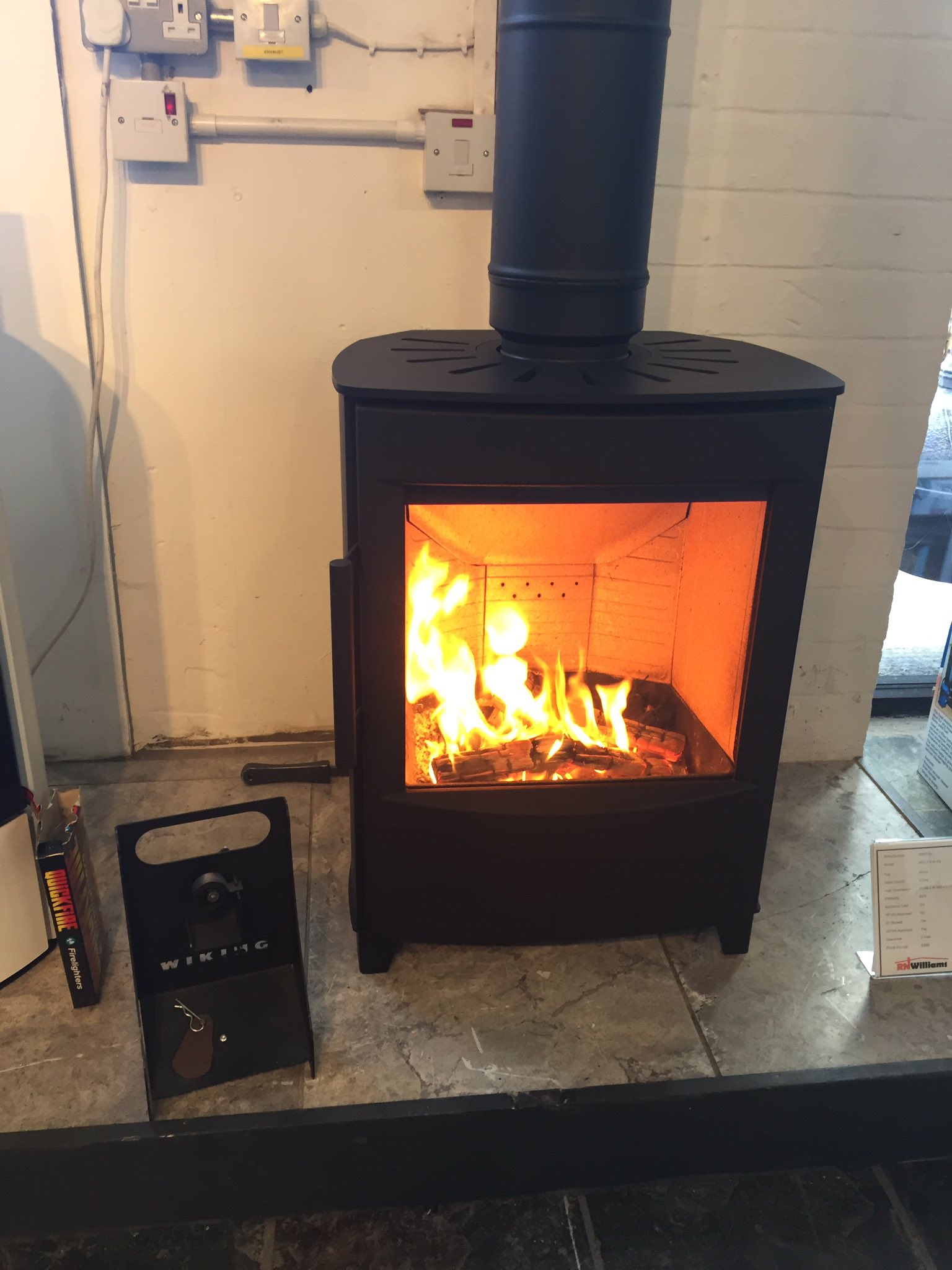 RN Williams on X: New Wiking Mini stove burning perfect! Thanks to Phil  from Hwam for all the info today @hwam_uk https://t.co/AyORvCz6Lg / X