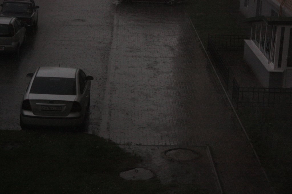 Ramblereto's tweet photo. #Merkredo
Post fenestro estas pluvego tuttage. 🌧️
#Esperanto https://t.co/3DmJpAQkbl