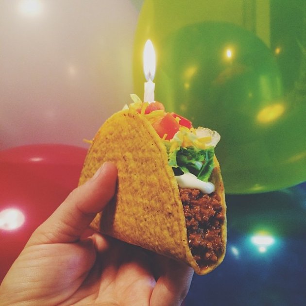  HAPPY BIRTHDAY GARETH! Enjoy your birthday taco! lol 