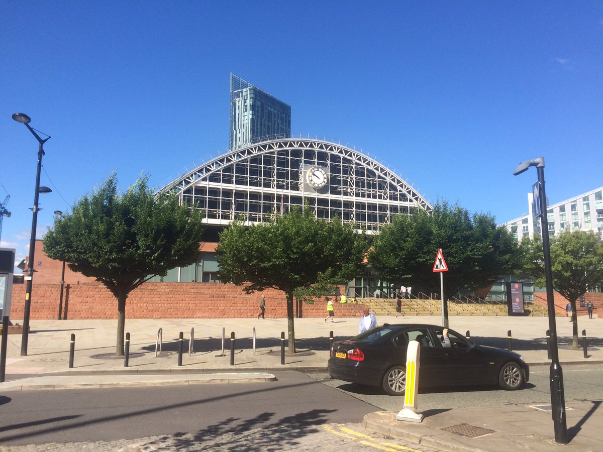 lee_fielding's tweet image. Last day at #UKColloids. Sun is out in Manchester.