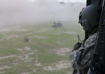 AlabamaNG's tweet photo. 1-131 Aviation Regiment conducted annual training at Fort Stewart, Georgia, June 12-25, 2017, in support of @GeorgiaGuard. https://t.co/XFYlyJakia