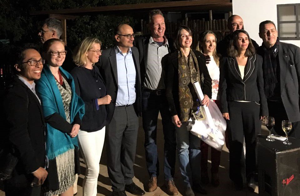 wasimmirFCO's tweet photo. Despedida com meus colegas de  @UEnoBrasil e @ukinbrazil. O tempo voa... https://t.co/nycZckjFbt