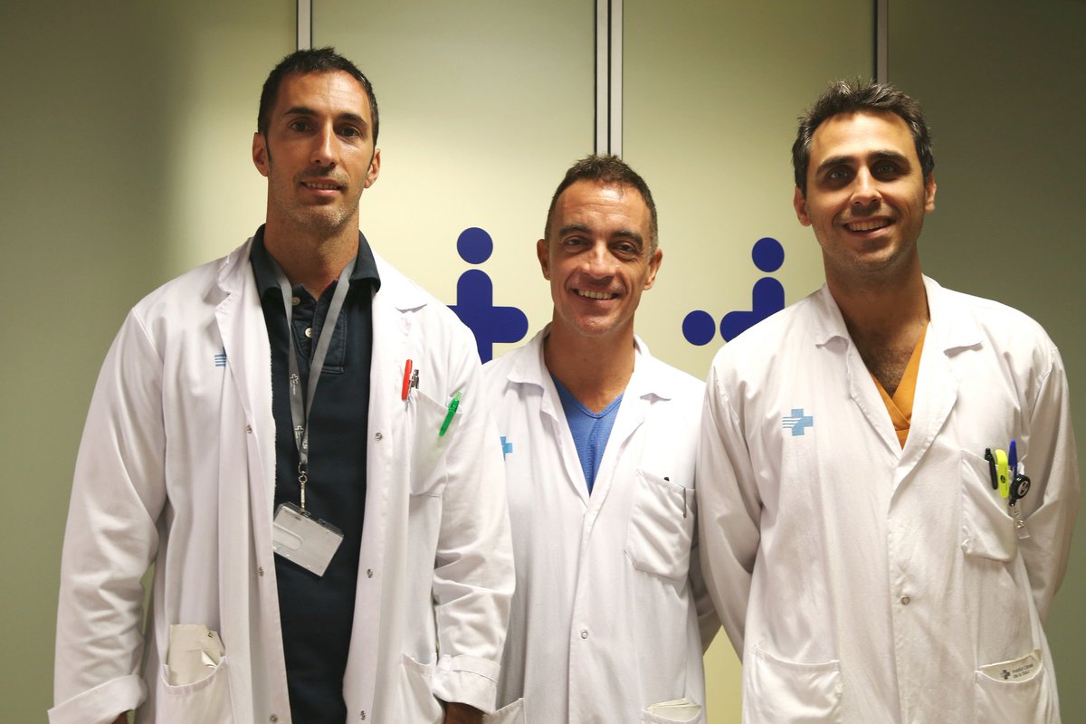 .<a href="/vallhebron/">Vall d'Hebron</a> realitza primera reconstrucció de bufeta intracorpòria d'un pacient a CAT amb #cirurgiarobòtica ics.gencat.cat/ca/detall/noti…