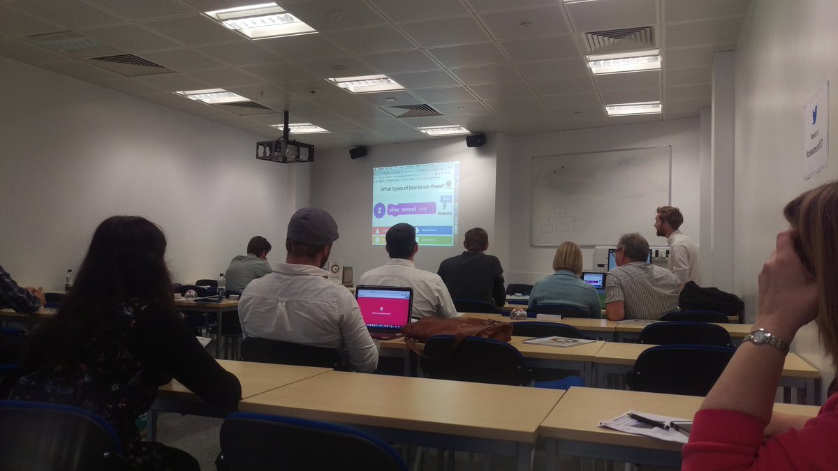 csprimary's tweet image. Lots of useful app ideas from @mrradburn at #caswmconf17 . Looking forward to exploring later.