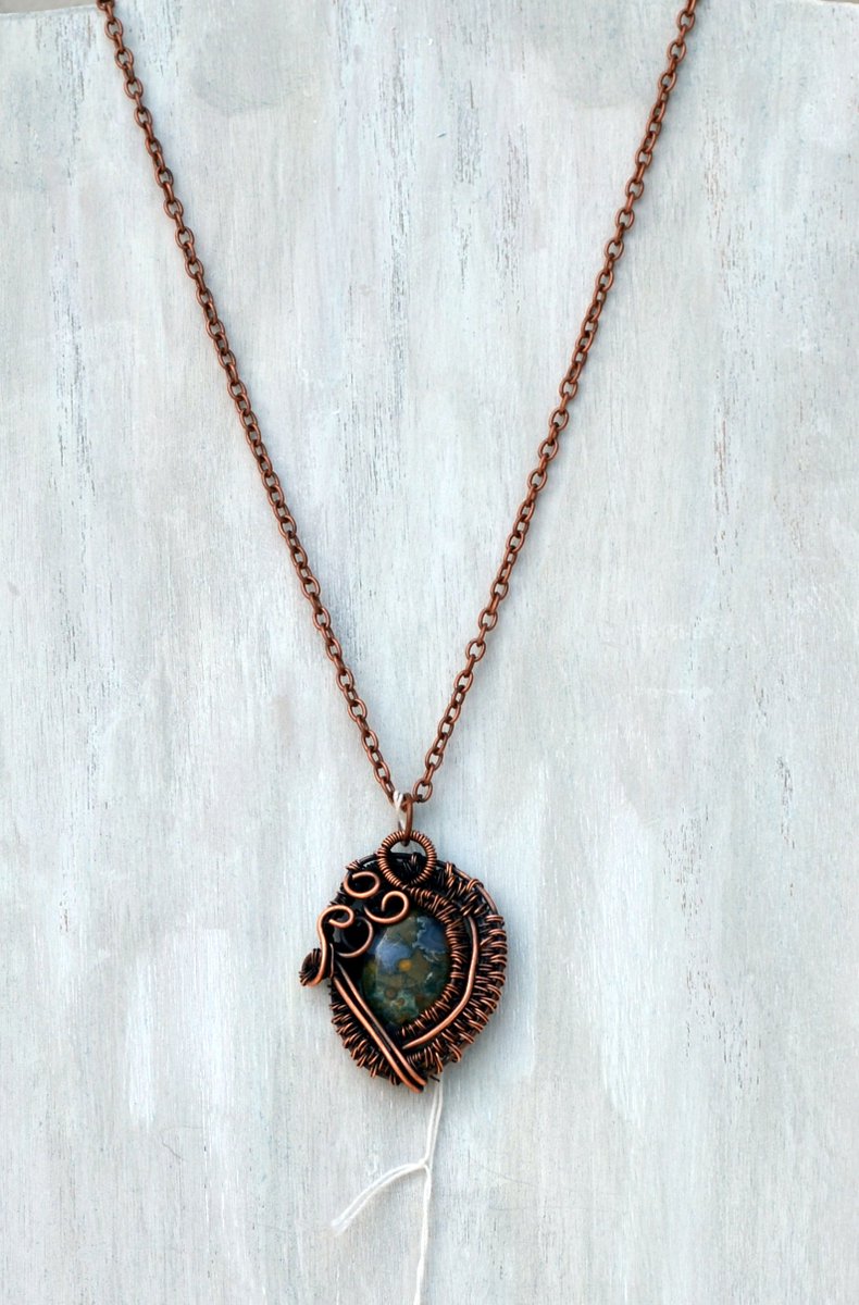 CraftGuildShop's tweet image. Check out the newest pendant by @CathyShiflett of @SRSJewelry. Open today from 10AM-5PM #handmadeinSOMD  #shopleonardtown