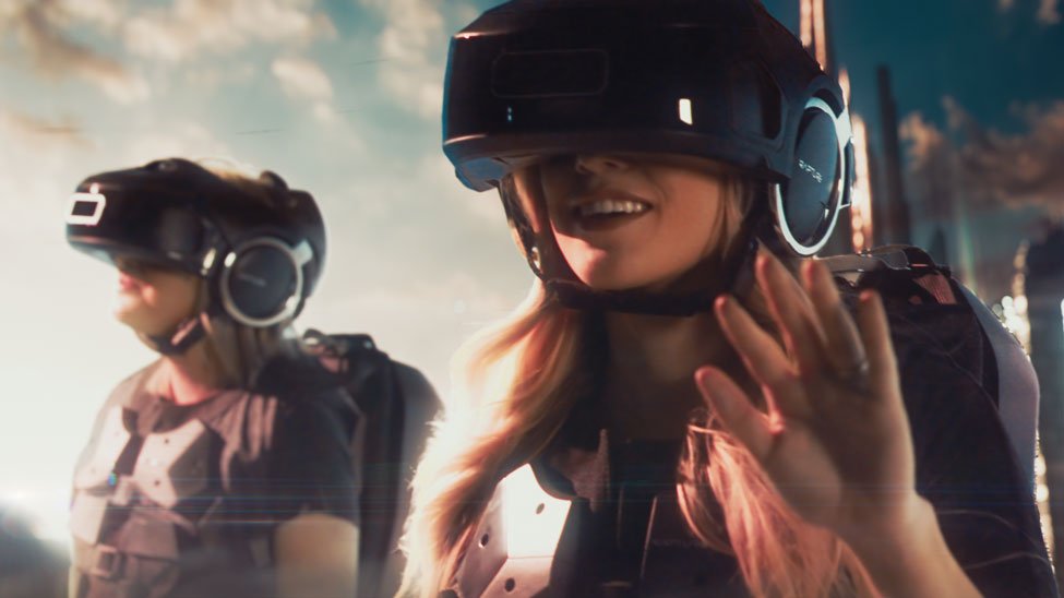 VRStatus tweet media