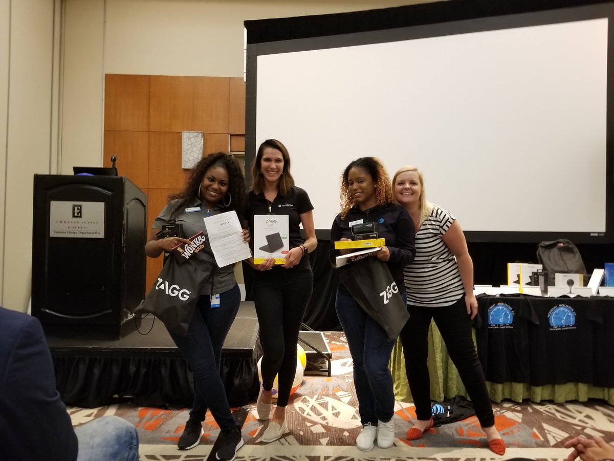 Attaccesryaccelrator tweet media