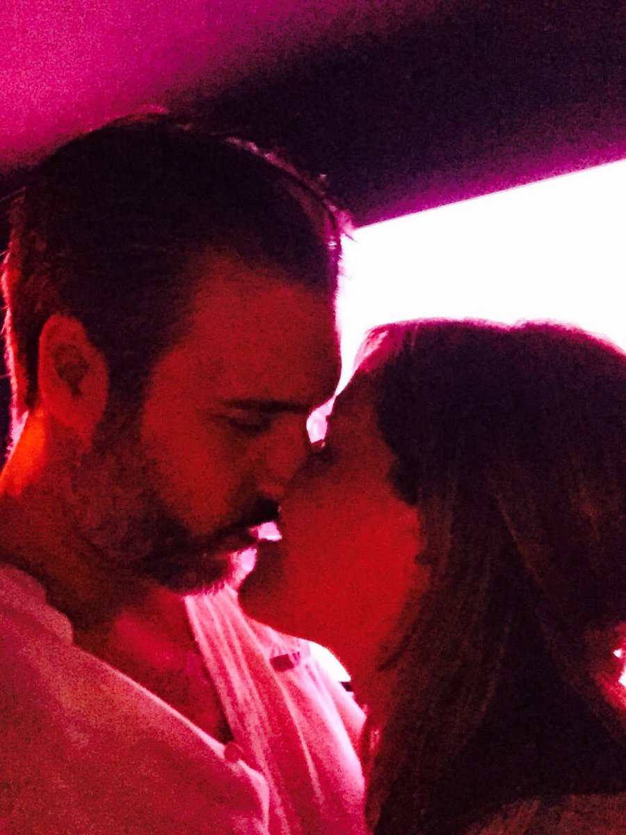 isratb's tweet photo. @ETIAM_28 cada día que pasa la agradezco a la vida por tenerte cerca de mi y le pido conservarte por mucho tiempo más! Felicidades amor 🎂❤️ https://t.co/9RKUNRySk6
