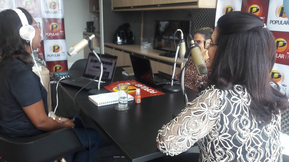 drarogeria's tweet photo. Minha gente!!!
Estou participando, neste momento, do Programa Empoderadas, na Popular FM. Corre, sintoniza aí 100,7! 🤗😉📟
#PopularFM https://t.co/FRoneoqihr