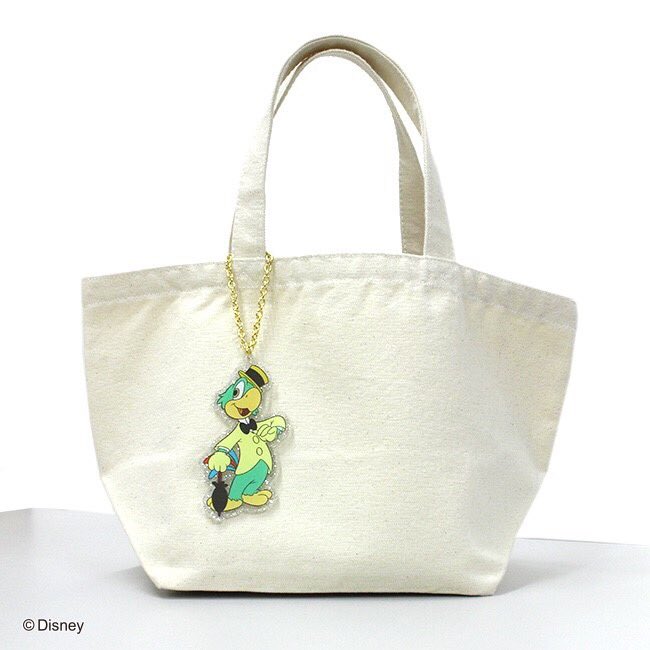 パニカムより大人気スクリーンデビューシリーズ、ホセ・キャリオカが登場♪
なかなかお目にかかれないホセのアクリルキーホルダー、欲しい方にちゃんと行き届くよう今回から受注生産となります！
是非ゲットして下さいね！

#disney 

poneycomb.tokyo/fs/poneycombto…