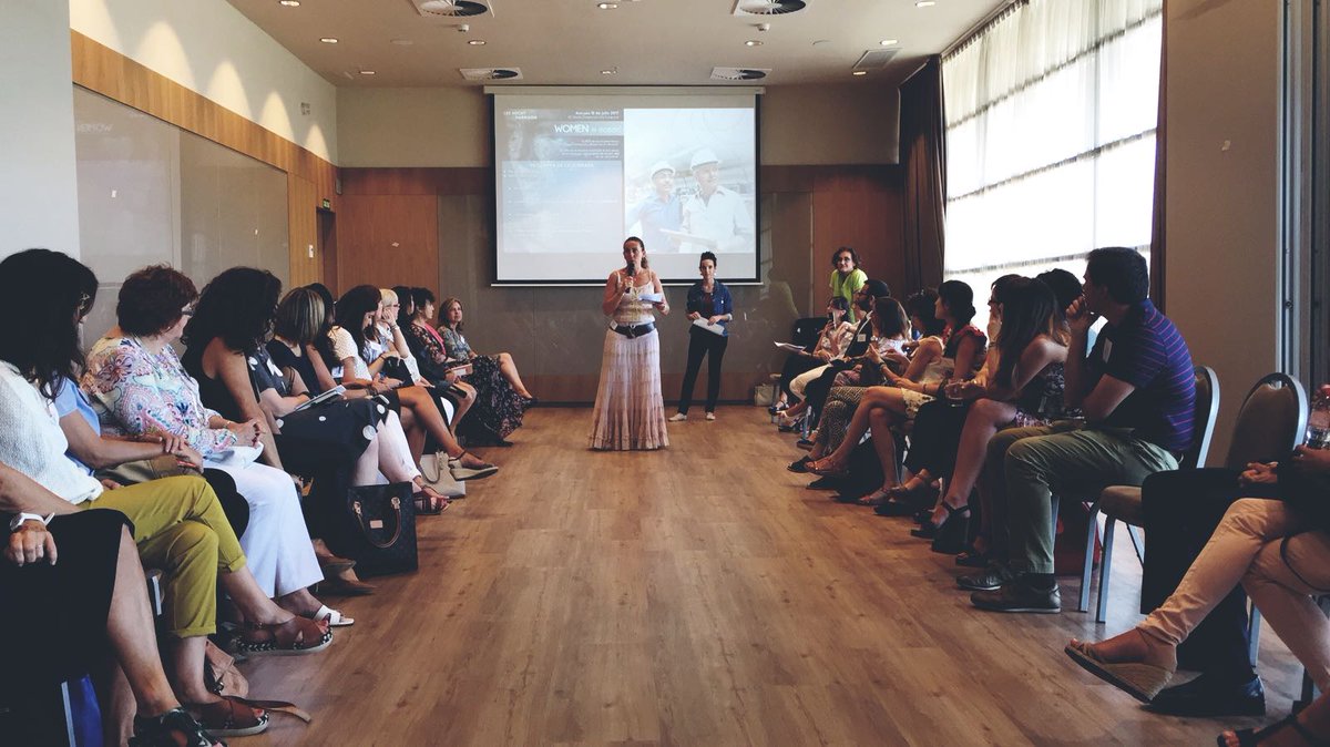 Arranca la jornada #womeninmotionLHH con <a href="/SilkeRoc/">Silke Roc</a> "Intentaremos cambiar nuestro entorno y con ello el mundo"