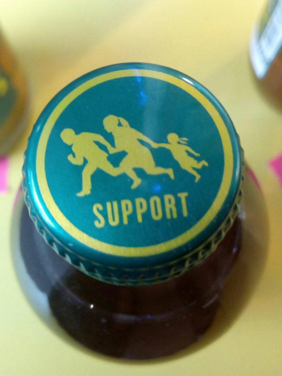 ImpactHubMAD's tweet photo. Mil y una maneras de apoyar a las personas refugiadas: "This is not just a mate". #Solidrinks #TOA17 https://t.co/VK69uwaG6i