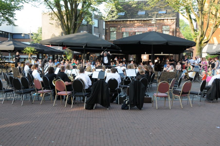 Morgen vanaf 19:00 uur live op het Wilhelminaplein: het jeugdorkest  en de slagwerkgroep van Koninklijke Harmonie van Horst.