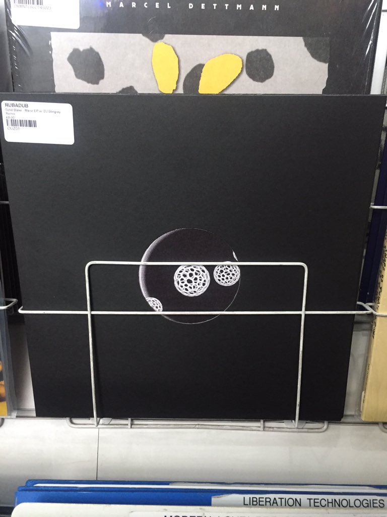 outerzonerecs's tweet image. IT'S HERE!! @solid_blake 'Mario' EP shipped to all good record stores this week 👊
RAD: tinyurl.com/yaaxsapc
BC: tinyurl.com/yaufg8wg