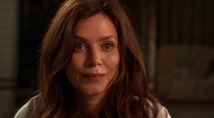 New happy birthday shot What movie is it? 5 min to answer! (5 points) [Anna Friel, 41] 