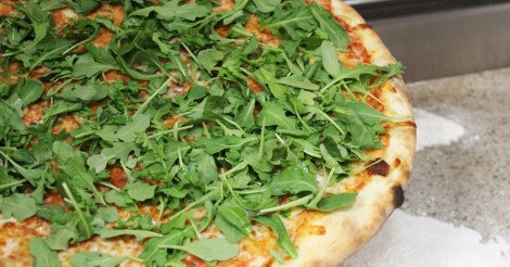 apartpizzaco's tweet photo. Simple. Fresh Ingredients. Delicious. Our Pizza 2 https://t.co/BJp3THMyz8