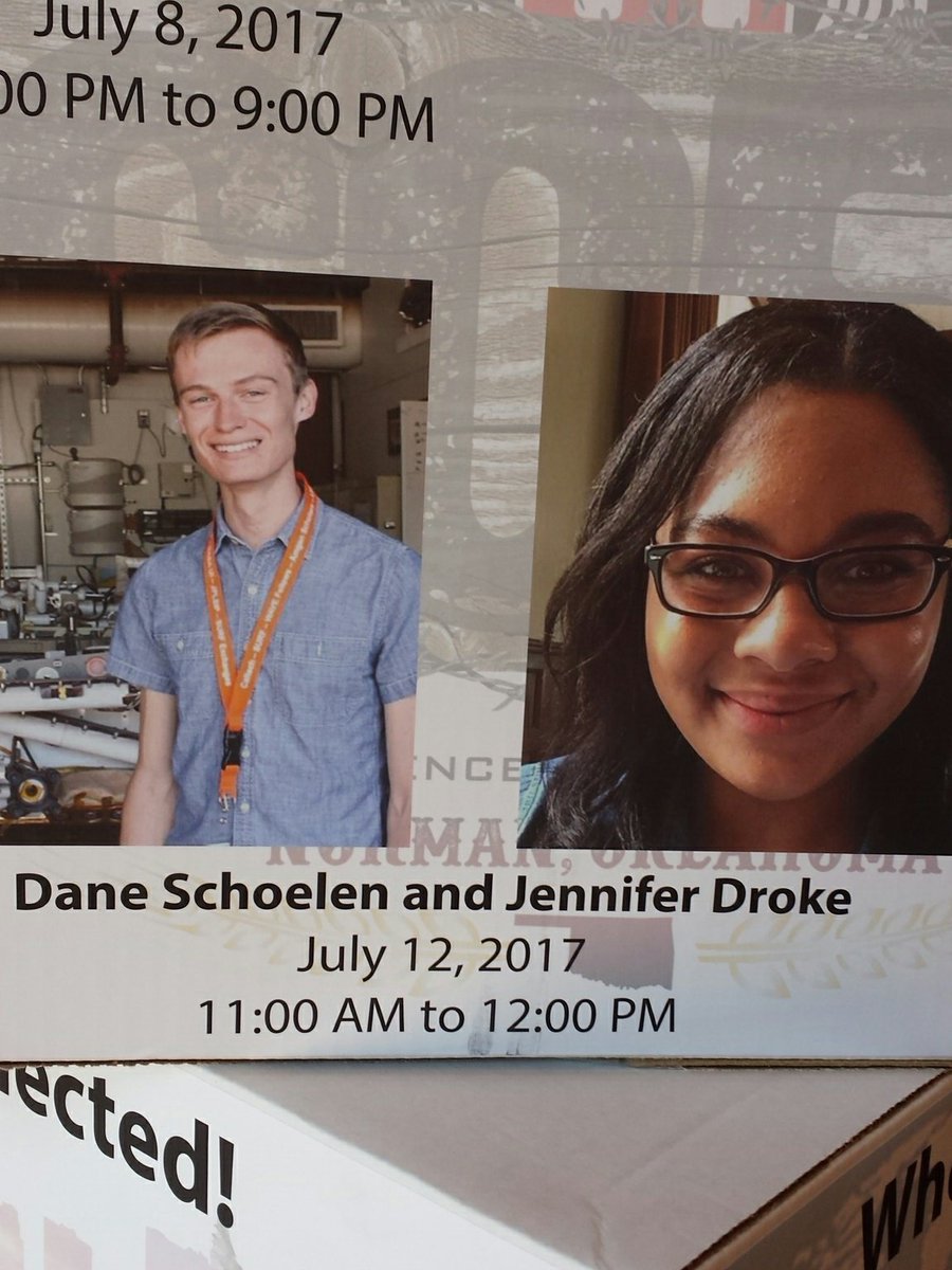 ESDRobotics's tweet photo. Practice is over. Now a lecture with Dane Schoelen  and Jennifer Droke. https://t.co/R8E2mbcXo0