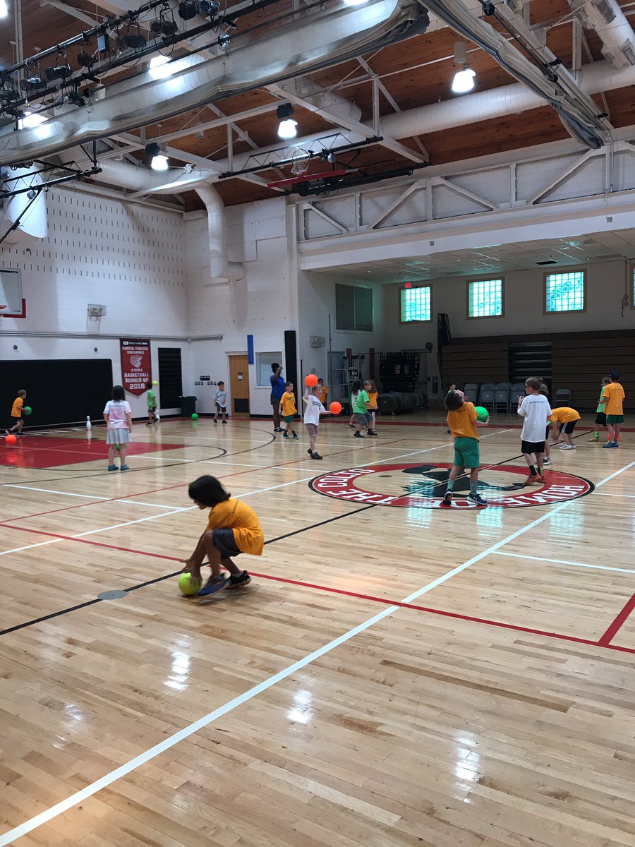 CongoFreshmen's tweet photo. When the temperature climbs, the fun at sports moves inside! #congocamp17 @TheCongoCamp https://t.co/RTyz6T3dFq