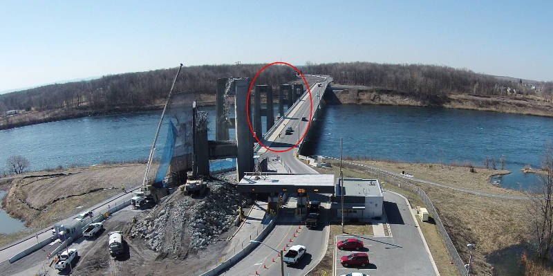 Take out bridge piers, Cornwall tells bridge corp. bit.ly/2teBRZ1#cwlpoli @FBCL_SPFL https://t.co/hKU5khNjTV