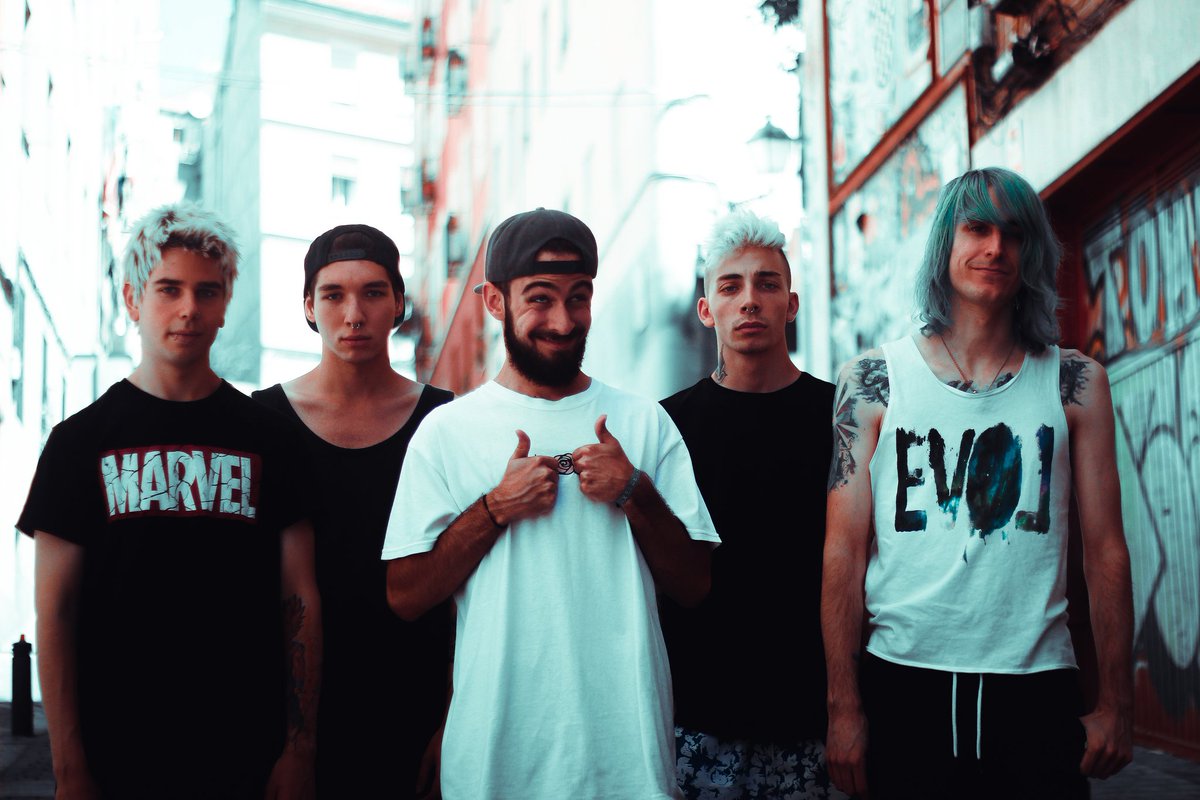 ✖ NEW STAGE ✖
Estamos muy contentos de presentaros a nuestro nuevo vocalista <a href="/44_juli/">_juli.44</a> !!!!

Photographer: <a href="/diexso0n/">adan</a>