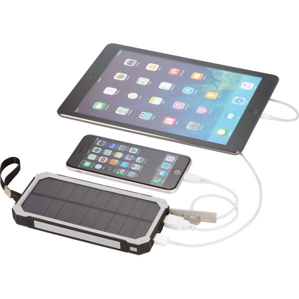 EmbroidMe_BB's tweet image. Need a charge but not near an outlet? Power up the easy way with a customized solar power bank #solarpowerbanks #techitems #techgifts