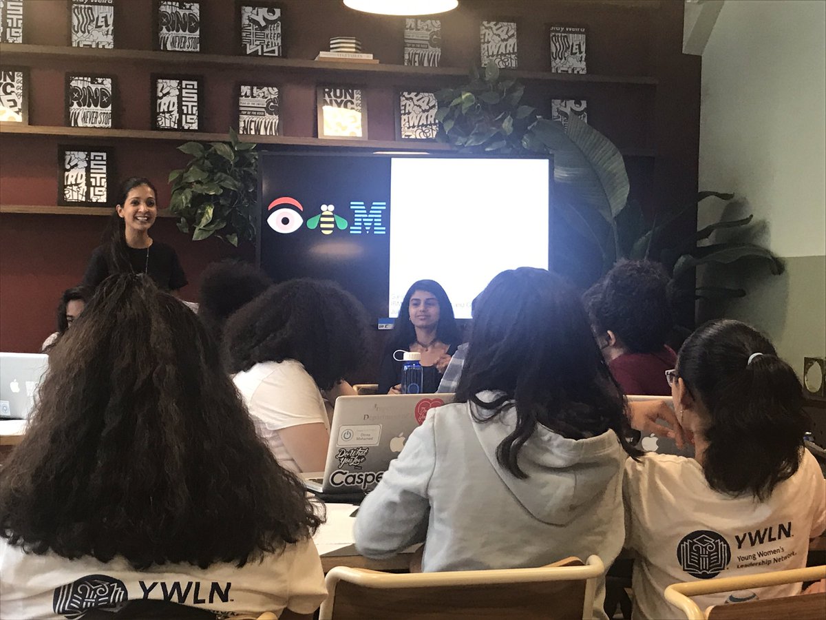 _TechExplorers_'s tweet image. Thank you @IBMWatson for hosting our second day of camp and having so many volunteers. @YWLN1 #leaders #STEM #technology #women