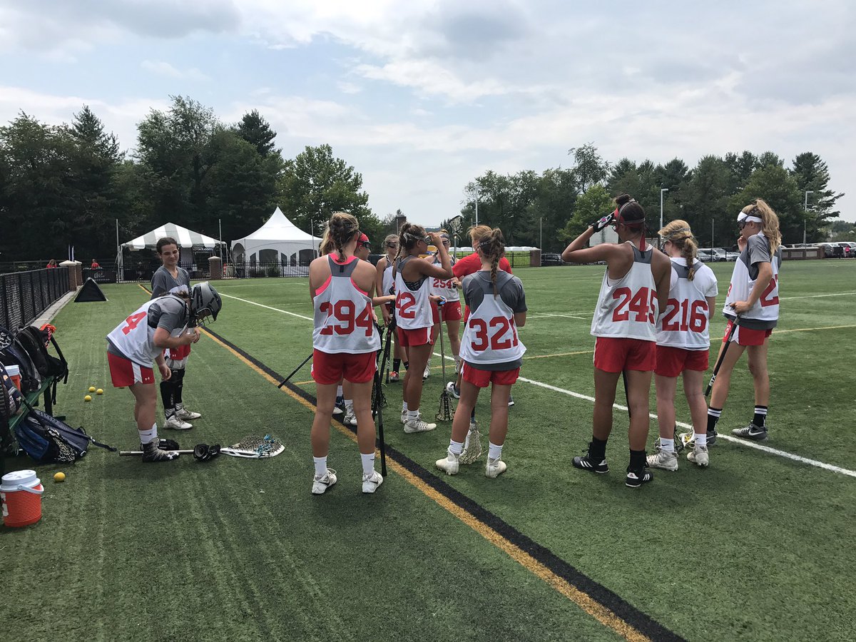 UnderArmour150 tweet media