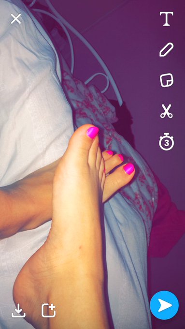 Pink my favourite https://t.co/1NkPyLUuNZ