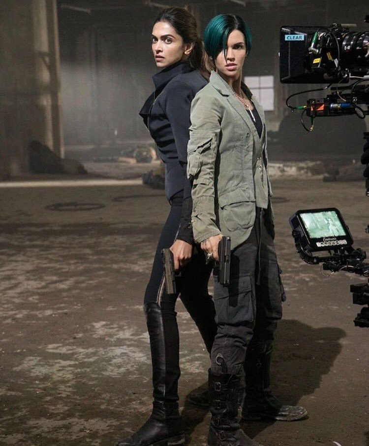 DeepikaPFC's tweet photo. The badass duo! @deepikapadukone and @RubyRose have been nominated for #ChoiceMovieShip 👭🔫at the #TeenChoiceAwards2017! #Rupika https://t.co/hs6AtkkJos