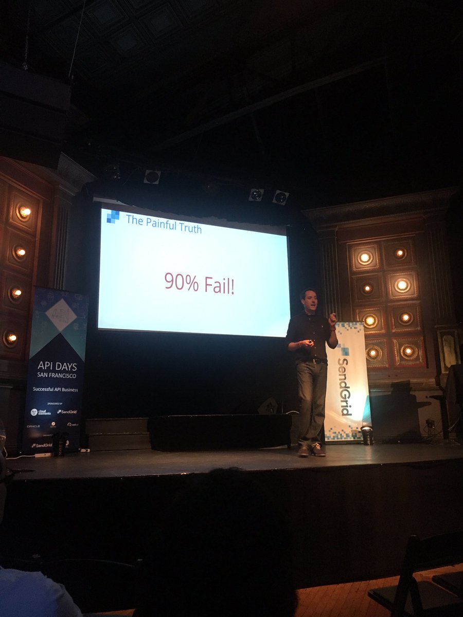 batmany13's tweet image. Steve desc &quot;product zombie apocalypse&quot;, 90% companies fail and many are &quot;zombie apps&quot;, @SendGrid has their own, how 2 deal #successfulapis