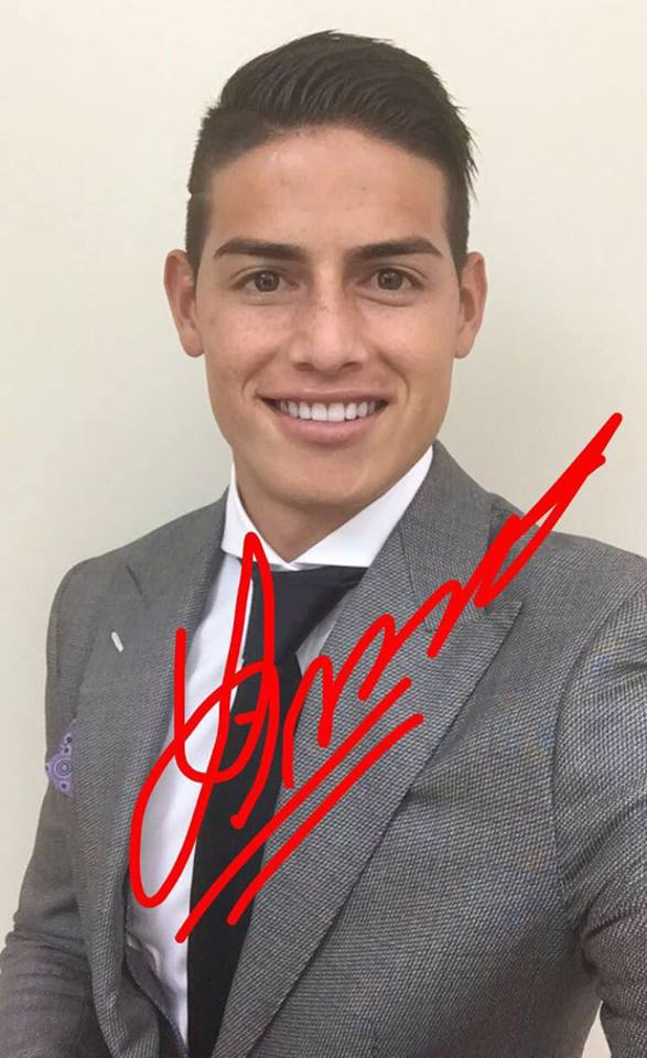 Col_Footballers's tweet photo. Presentación de James Rodríguez en Bayern Munich: https://t.co/hksliZWMjW  #CF #JamesRodriguez #BayernMunich https://t.co/9KbUeVTPtG