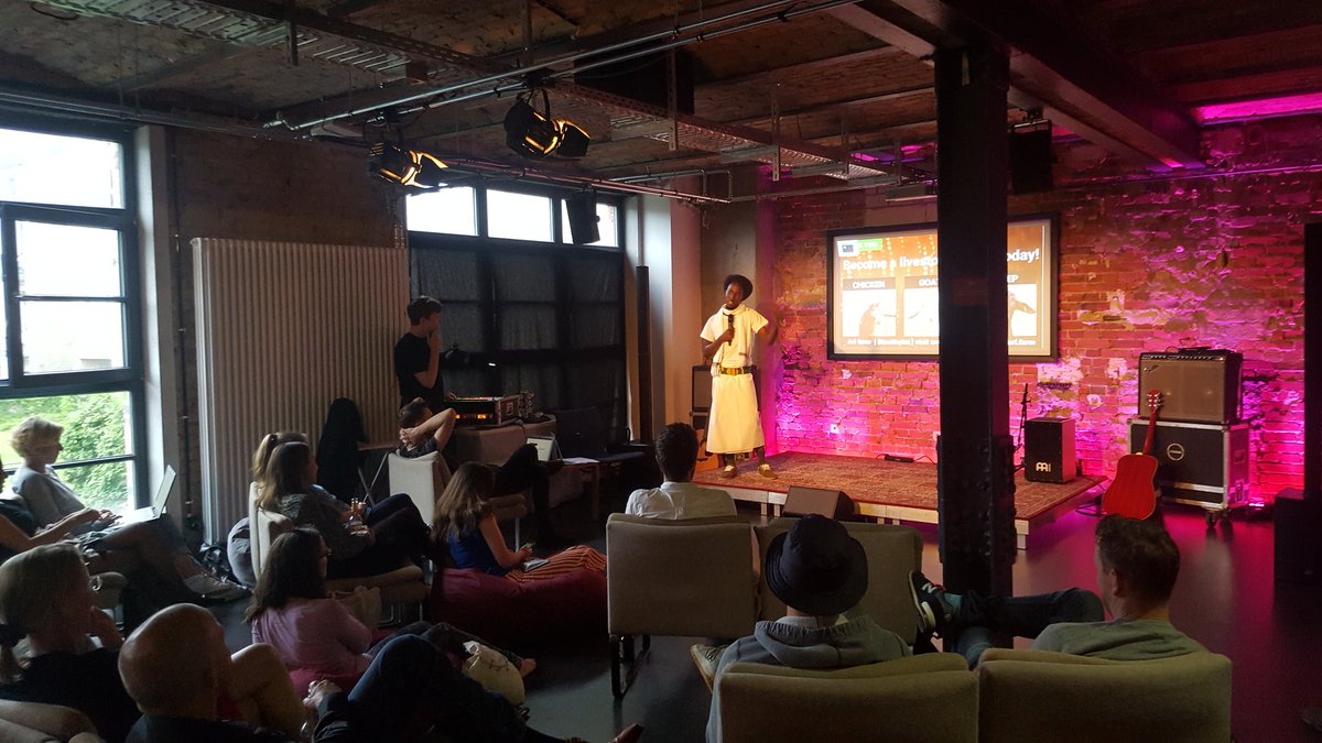 FutureXGlobal's tweet photo. Very proud to sponsor the busiest ever 'Meet &amp; Pitch' at @FactoryBerlin. Kudos to all who pitched, everyone smashed it x #FUTUREXBERLIN https://t.co/HtPckRsAUw