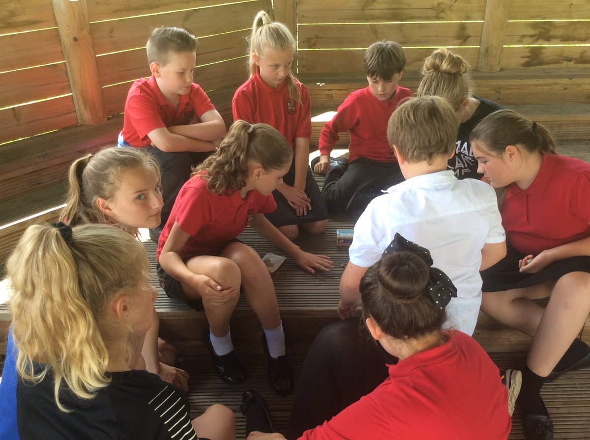 ClassRWvic's tweet photo. Leap frog, hoopla and a game of jacks https://t.co/prwzKstFKV