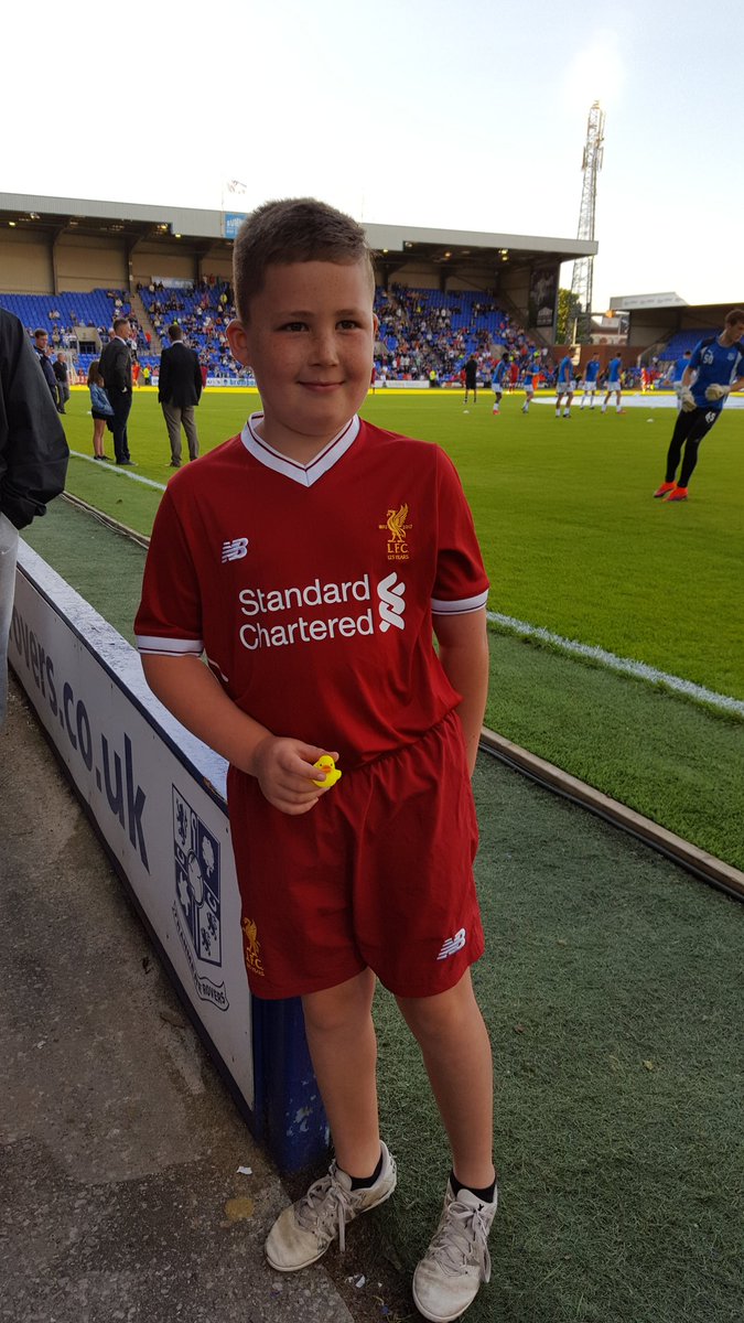 jaxm330's tweet photo. Darrell the Duck at the Liverpool v Tranmere match @StOswaldsCE https://t.co/2qUp9mFtRd