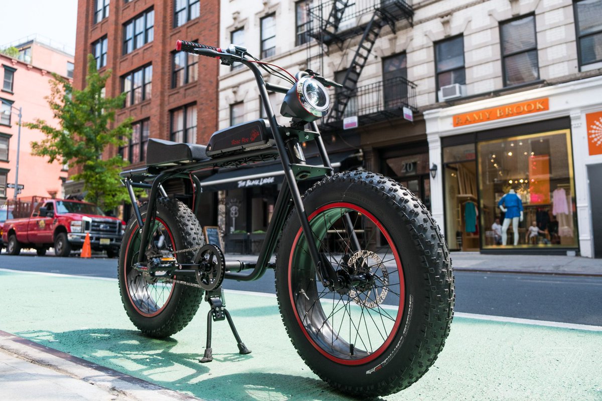 verge's tweet photo. The Super 73 Scout e-bike is a city cruiser for the future https://t.co/xSBiPCC6Wn https://t.co/2tNs7TI1l8